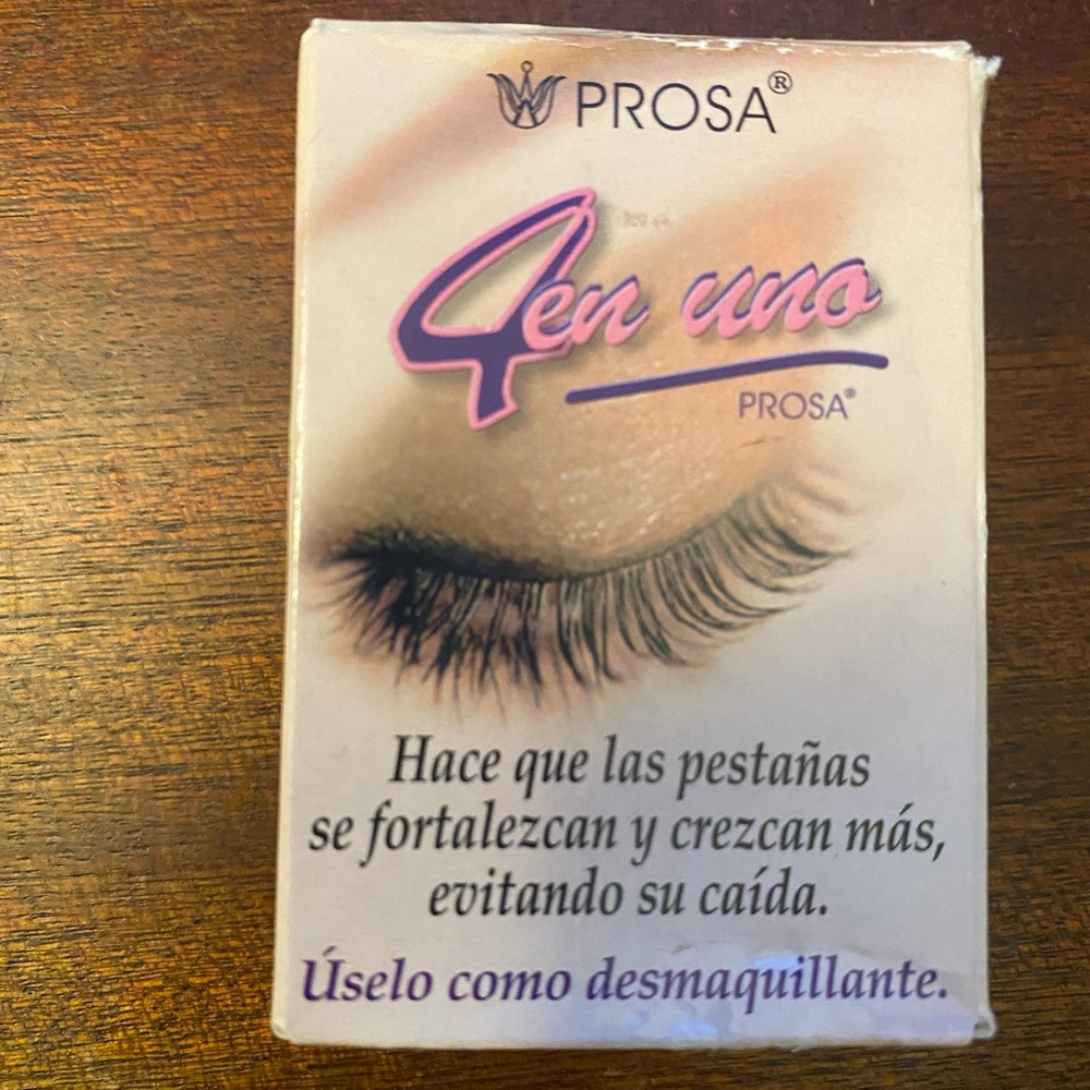 Oil to grow and lengthen your eyelashes